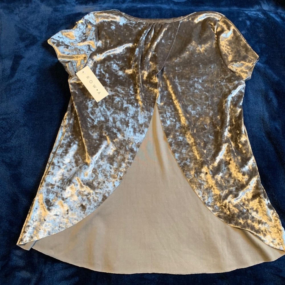 Carlene Velvet Knit Top - Picture 2 of 2
